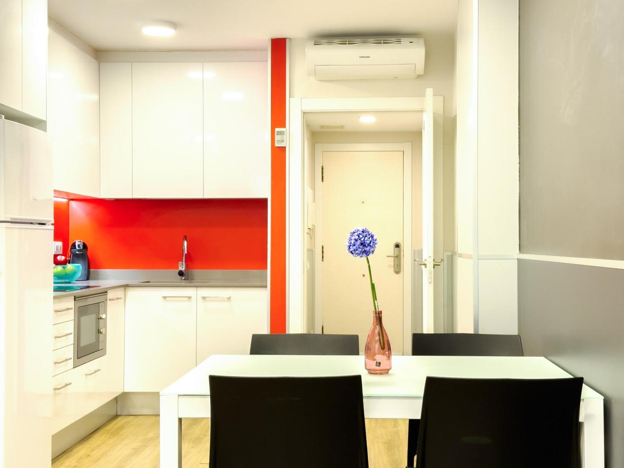 Rentalmar Zahara Family Suites Салоу Екстериор снимка